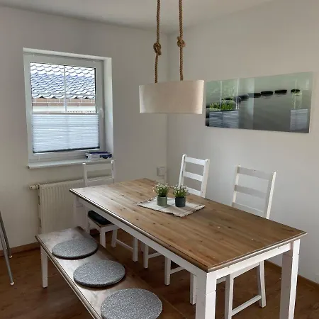 Апартаменты Strandlaecheln - Mit 2 Schlafzimmern