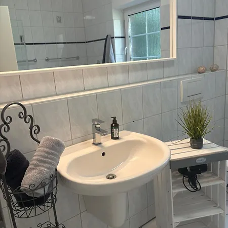Strandlaecheln - Mit 2 Schlafzimmern Apartment Hohenfelde (Plon)